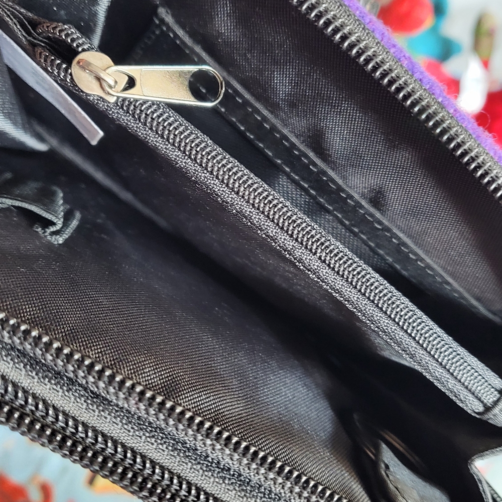 Pendleton Red and Blue Wool Crossbody Bag - Picture 6 of 7